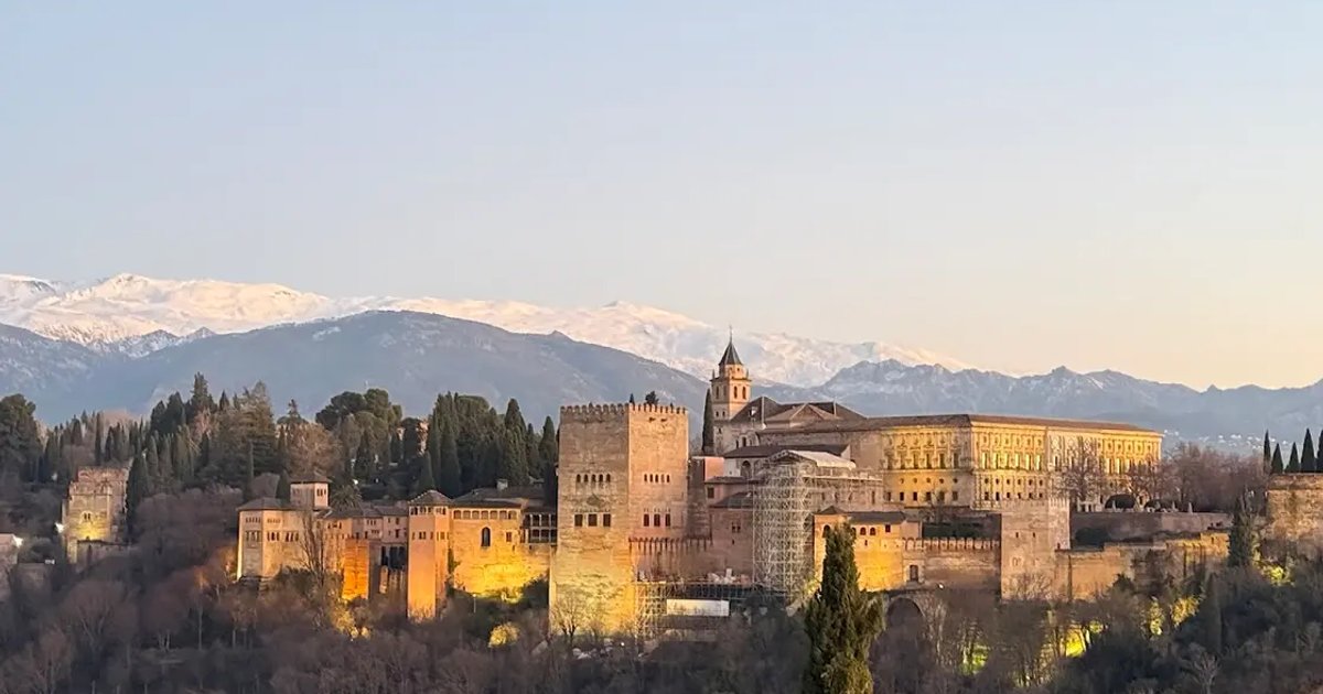Albaicín & Sacromonte Walking Tour
